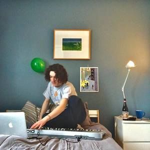 Meet your Posher, Simon